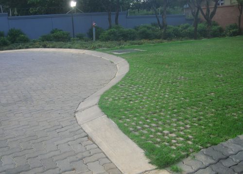 BG Grass Blocks 600 x 400 x 120 - Image 6